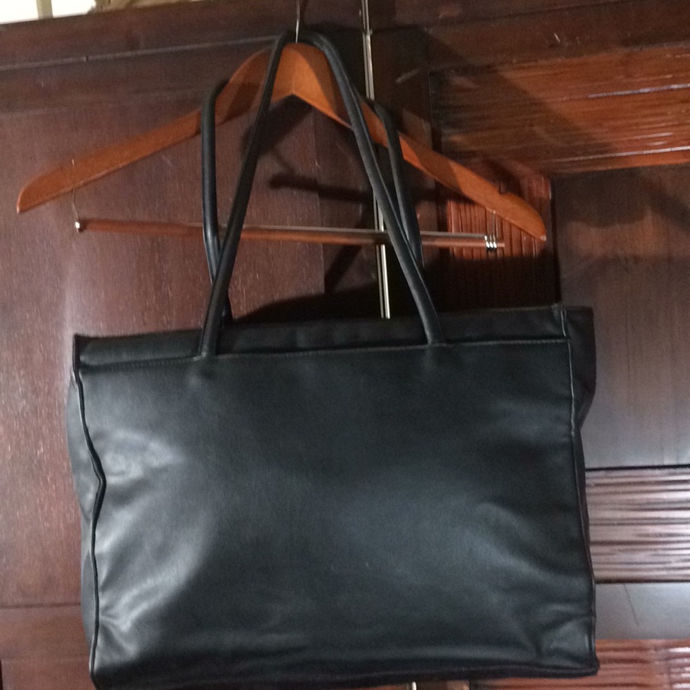 Totes Bag Soft Leather With Zipper Close